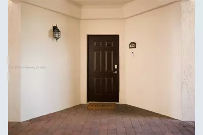 11601 NW 89th St #104, Doral, FL 33178 - Photo 12