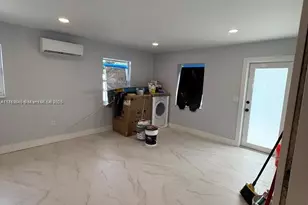 5636 Arthur St, Hollywood, FL 33021 - Photo 18