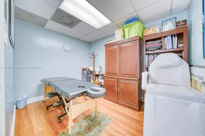 Established Chiropractic With Over 30 Years Of Successful Operation, Cutler Bay, FL 33189 - Photo 6