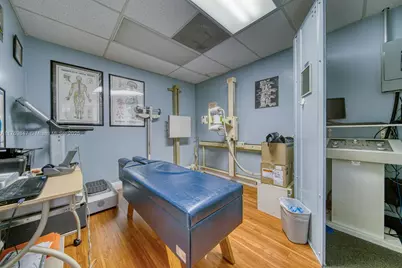 Established Chiropractic With Over 30 Years Of Successful Operation, Cutler Bay, FL 33189 - Photo 12