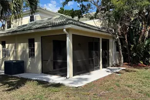 690 Via Toscana, Wellington, FL 33414 - Photo 2