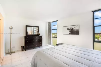 3475 N Country Club Dr #818, Aventura, FL 33180 - Photo 20