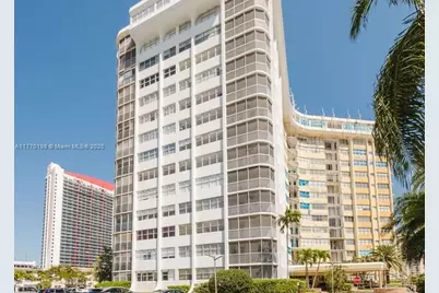 100 Golden Isles Dr #PH 9, Hallandale Beach, FL 33009 - Photo 2