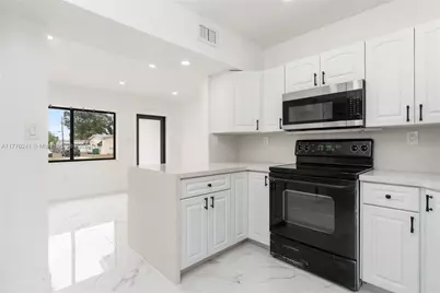 6308 SW 22nd St, Miramar, FL 33023 - Photo 14