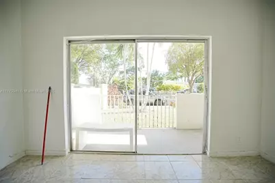 1455 N Treasure Dr #1R, North Bay Village, FL 33141 - Photo 6