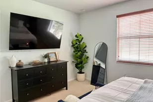 2977 St John Dr, Cooper City, FL 33024 - Photo 22