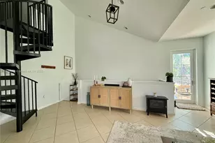 2977 St John Dr, Cooper City, FL 33024 - Photo 10