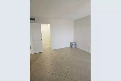 330 SE 2nd St #504G, Hallandale Beach, FL 33009 - Photo 14