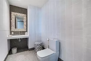 8701 Collins Ave, Miami Beach, FL 33154 - Photo 14