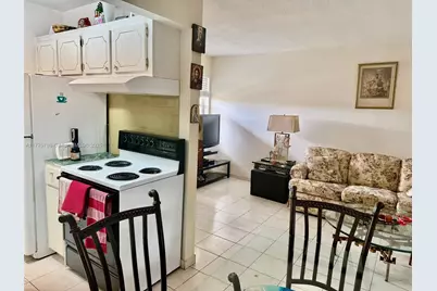 2145 Pierce St #403, Hollywood, FL 33020 - Photo 10