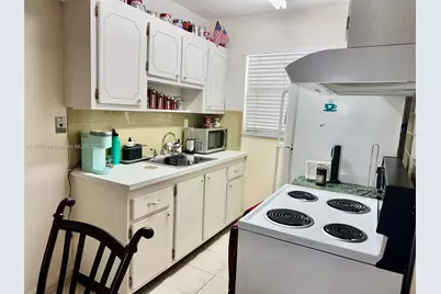 2145 Pierce St #403, Hollywood, FL 33020 - Photo 2