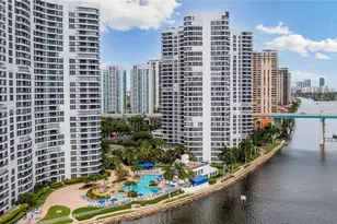 19195 NE 36th Ct, Aventura, FL 33180 - Photo 32