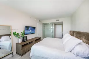 460 NE 28th St, Miami, FL 33137 - Photo 16