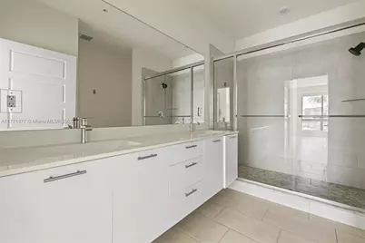 4636 NW 84th Ave #48, Doral, FL 33166 - Photo 10