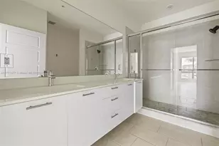 4636 NW 84th Ave, Doral, FL 33166 - Photo 10