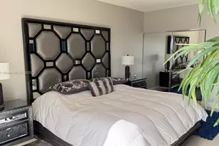 20281 E Country Club Dr, Aventura, FL 33180 - Photo 14