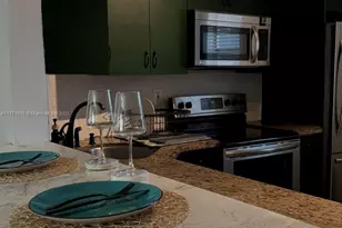 1530 NE 191st St, Miami, FL 33179 - Photo 4