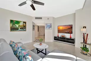 333 Las Olas Way, Fort Lauderdale, FL 33301 - Photo 16