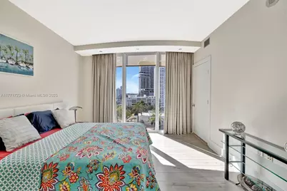 333 Las Olas Way #1007, Fort Lauderdale, FL 33301 - Photo 32