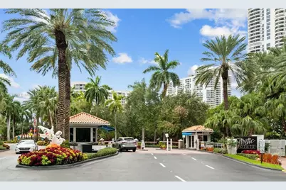 3600 Mystic Pointe Dr #1210, Aventura, FL 33180 - Photo 52