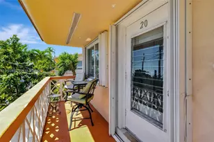 1012 SW 11th St, Hallandale Beach, FL 33009 - Photo 16