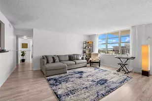 2780 NE 183rd St, Aventura, FL 33160 - Photo 1