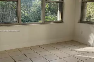 17890 W Dixie Hwy 318 Hwy, North Miami Beach, FL 33160 - Photo 12