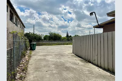 1940 Ali Baba Ave, Opa-Locka, FL 33054 - Photo 24