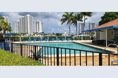 3545 Magellan Cir #352-5, Aventura, FL 33180 - Photo 18