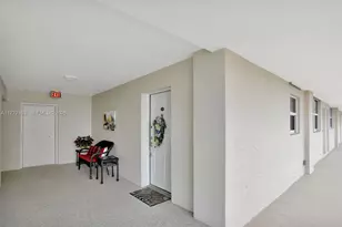 1050 Hillsboro Mile, Hillsboro Beach, FL 33062 - Photo 6
