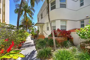 6911 Bay Dr, Miami Beach, FL 33141 - Photo 24