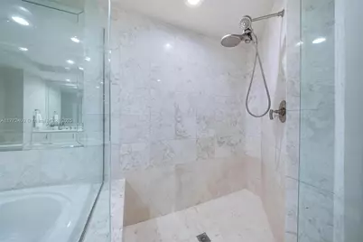 1331 Brickell Bay Dr #3305, Miami, FL 33131 - Photo 46