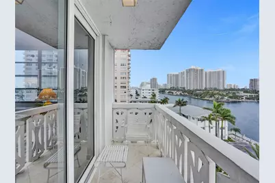 3113 S Ocean Dr #710, Hallandale Beach, FL 33009 - Photo 30