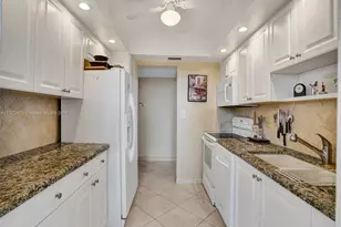 3113 S Ocean Dr, Hallandale Beach, FL 33009 - Photo 16