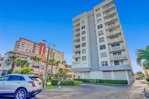 3113 S Ocean Dr, Hallandale Beach, FL 33009 - Photo 34