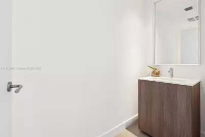 501 West Ave #4201/05, Miami Beach, FL 33139 - Photo 34