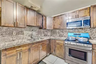 16740 NE 9th Ave, North Miami Beach, FL 33162 - Photo 4