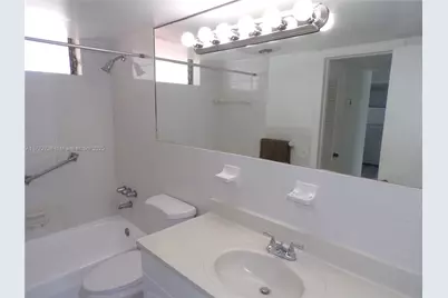 2920 Point East Dr #N111, Aventura, FL 33160 - Photo 28