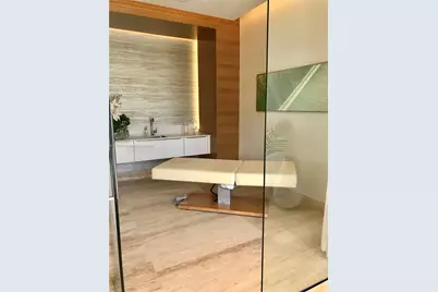 16385 Biscayne Blvd Unit 1902, North Miami Beach, FL 33160 - Photo 14