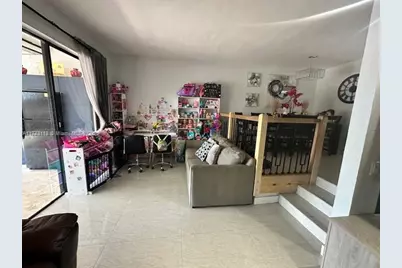 8920 Palm Tree Ln #8920, Pembroke Pines, FL 33024 - Photo 14