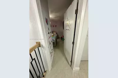 8920 Palm Tree Ln #8920, Pembroke Pines, FL 33024 - Photo 44