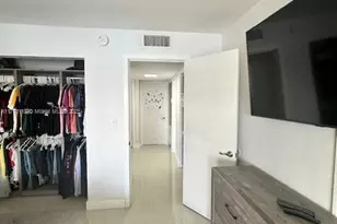 8920 Palm Tree Ln, Pembroke Pines, FL 33024 - Photo 72