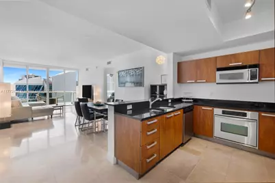 3131 NE 188th St #1-910, Aventura, FL 33180 - Photo 2