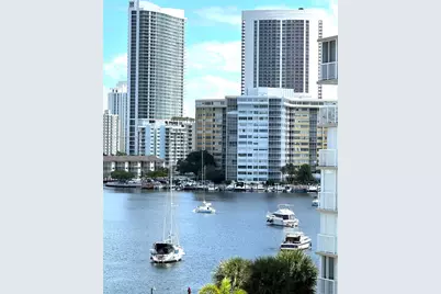 427 Golden Isles Dr #5G, Hallandale Beach, FL 33009 - Photo 36