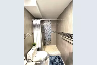 427 Golden Isles Dr #5G, Hallandale Beach, FL 33009 - Photo 24