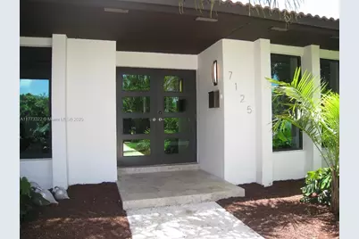 7125 SW 120th St, Pinecrest, FL 33156 - Photo 2