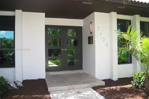 7125 SW 120th St, Pinecrest, FL 33156 - Photo 2