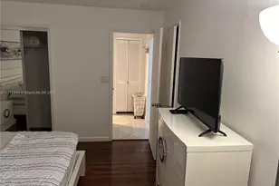 3922 NE 166th St, North Miami Beach, FL 33160 - Photo 26