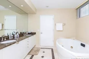 17555 Collins Ave, Sunny Isles Beach, FL 33160 - Photo 22