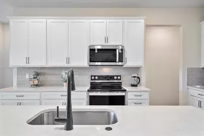 2157 S Appleton Cir S #2157, Oakland Park, FL 33309 - Photo 10